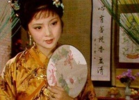 薛宝钗写的《螃蟹宴》，究竟讽刺的是谁？答案有点出人意料！