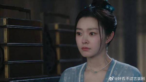 江心白鬼市和颜南星擦肩而过,颜南星生气,殊不知他脸盲