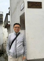 在安徽寻根时，美籍华文作家去世，时年66岁