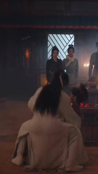 人人都在玩姜威屁股的梗，连李汶翰本人都在玩自己的梗，那我也来玩玩…