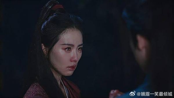 如意一身血衣,直接捅伤宁远舟,绝美名场面开虐