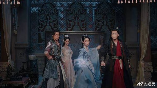 妖尊附身夜袭公主,怎料他身边全是高手,要吃大亏了