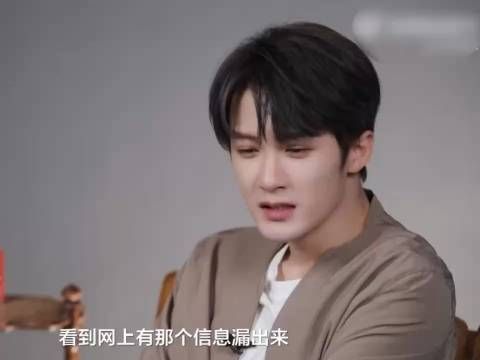 bur…哥,所以沈翊其实是你的伪装色,你本质其实纯纯搞笑男是吧