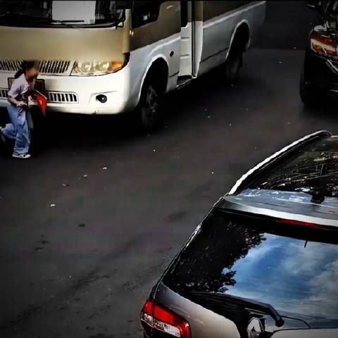 被中国人刻在骨子里的温良感动了,(转)