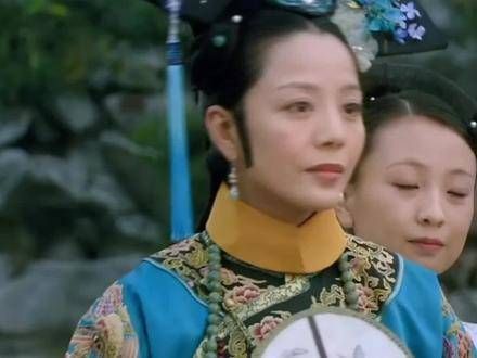 甄嬛传中的敬妃,审时度势,活得通透,待人真诚,面对错误敢于承担责任…