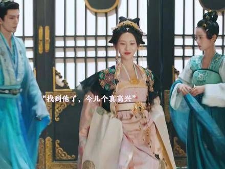 她看他,他看她,每个人的眼睛都快斜到天边了,哈哈哈