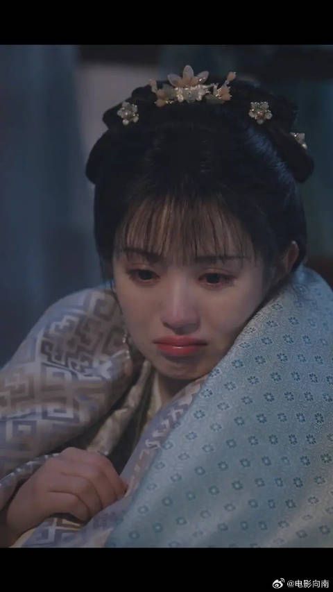 侧夫人尽管闹,有少主兜着