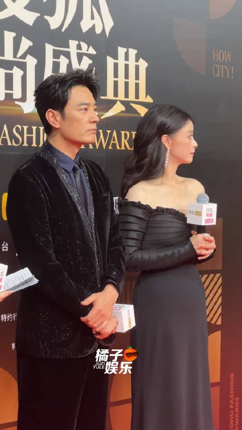 “买了这么多金项链为什么一条没戴?” 老婆高兴我就高兴