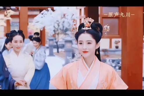 站在李长乐的立场,她是尚书府嫡女,母亲身份尊贵,从小备受宠爱