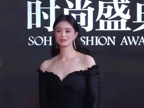 果然是能演得了华妃娘娘的人,自带气场,状态真的好!好美!