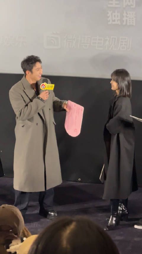 让东北人在指定场合现挂东北话…