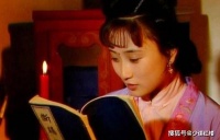 香菱学诗一回，为什么前两首都不好，第三首众人却称赞不已？