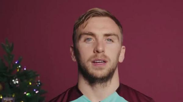 Jingle bells, jingle bells Jingle all the way 圣诞节…