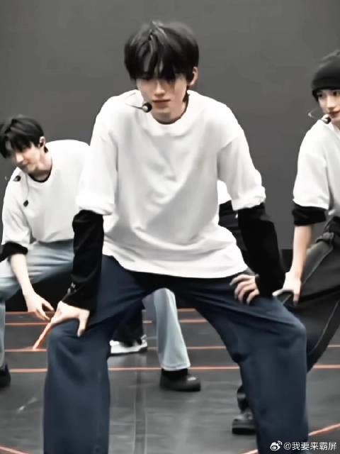 来人懂一下这个插手