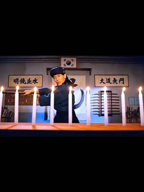 我还以为他是日本的！