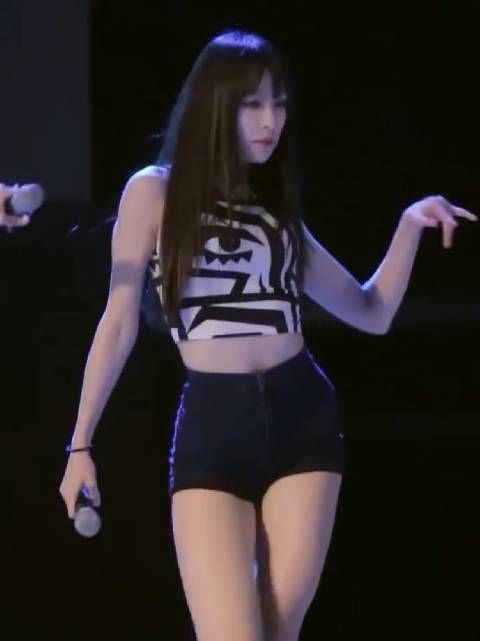 真怀念那时候的韩国女团,个个年轻貌美长发飘飘大长腿