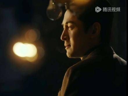 就知道王家卫导演还有惊喜没放出来,真的好喜欢这一幕的演技