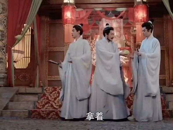 许家这仨活宝啊,嘴上说着不去教坊司打探消息,实际全去了…