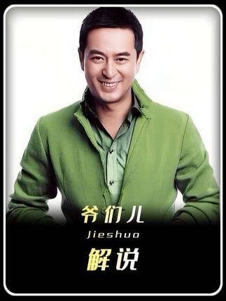 情侣为了保住工作,悄悄地结了婚