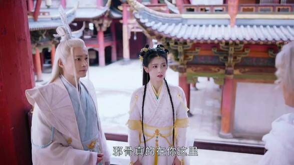 内心小剧场! 衢玄子:话真多(皱眉) 郑国霖饰演的衢玄子真是让人印象深刻!