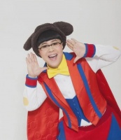 金龟子女儿被爆往杯子里吐口水，打丈夫耳光，她这是怎么了?