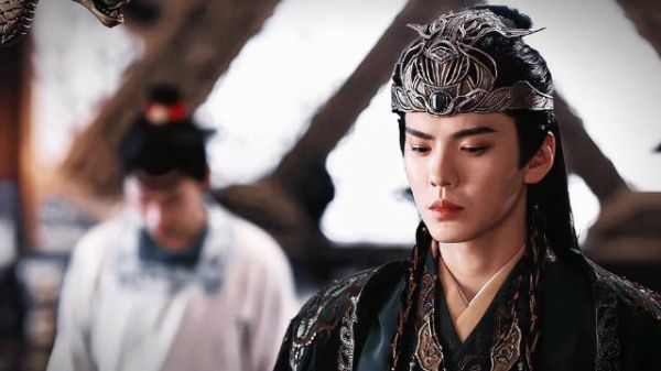少君的小辫子和妆造真好看,欣赏