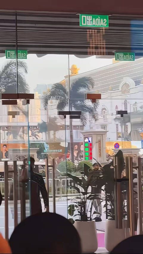 谁还记得当年王力宏那件事,也是这样,人红是非多,张颂文也一样吧…