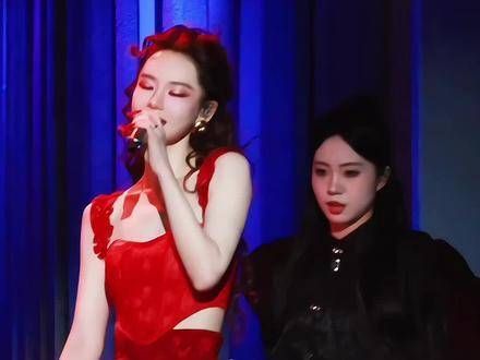 李承铉应该累了吧…