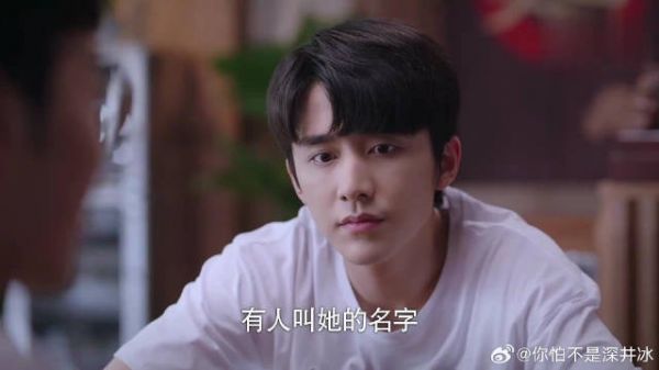尖尖去约会,哥俩如临大敌,紧张的样子太可爱啦
