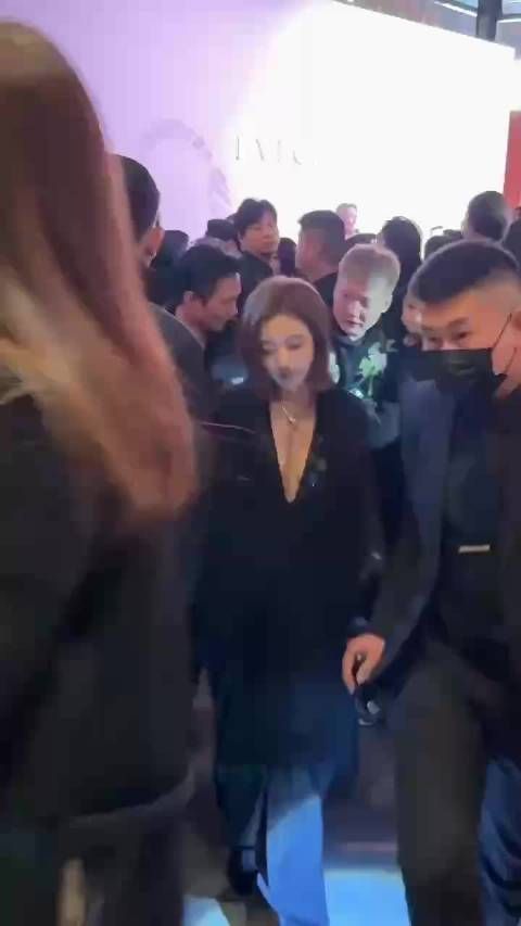 何瑞贤这个状态确实是真的美!