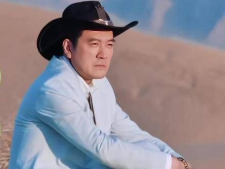 真没想到这反转太精彩了,有的鸟毕竟是关不住的…