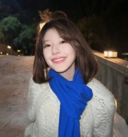 赵露思给机酒损失粉丝送小礼物 因生病取消线下活动