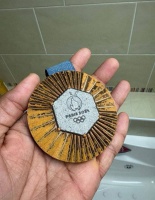 约100多枚巴黎奥运会奖牌被退回 系因外观迅速恶化