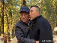 杨议赔了夫人又折兵。鱼也吃了，貂也收了，侯耀华却不管了！