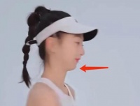 叶一茜重男轻女风波持续发酵，被扒把女儿代言给儿子，评论区炸了