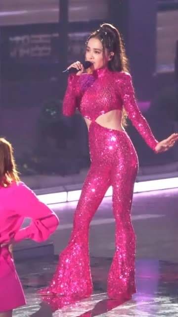蔡依林的身材真是令人赞叹,女明星们真是太自律了
