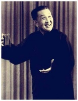 1977年，马三立为何对王凤山说：我刚给观众三鞠躬现在给你三鞠躬