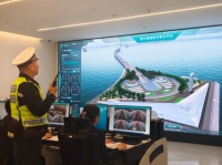 公安交管新科技点亮春运平安路