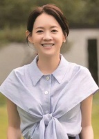 曾宝仪因健康问题紧急停工 称最近半年工作量太大