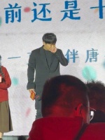 《唐探1900》陈思诚哭了!他称发哥有一句台词是振聋发聩