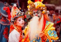 在非遗正当潮中，属于中国人的年味又回来了