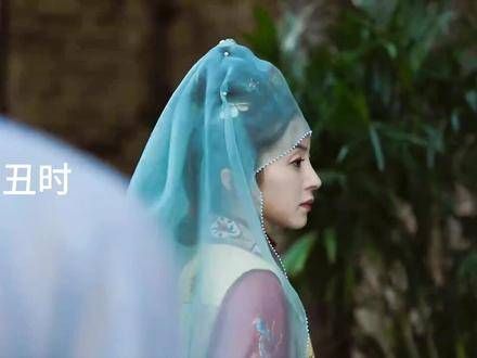 天,终于有不敷衍观众的扮丑了!因为一个片段看了整部剧,真是绝美