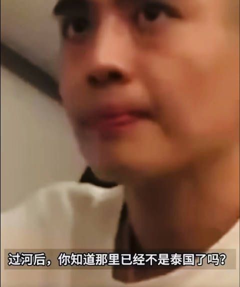 女朋友给他发消息他都是秒回的,让他发定位都是秒发…