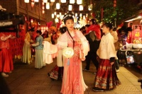 中国戏剧梅花奖得主袁媛参演湖南戏曲春晚：街头，就是我的舞台