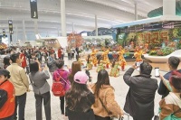 除夕前夜，汕头英歌队出征欧洲