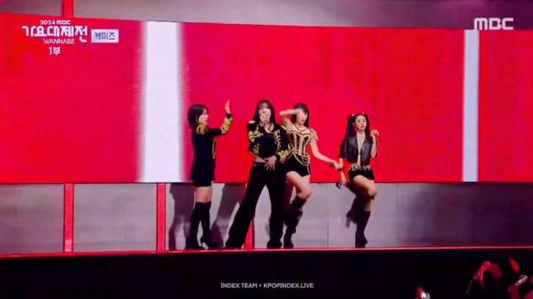 250129 IVE 安宥真&李泳知&OH MY GIRL 成员MIMI&李恩智 《FIRE+我最红》