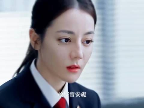是哪个角色先认识热巴的呢?