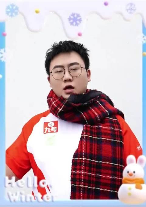 AG发布每日晚安轩染版:看完这个才艺表演就该睡觉咯