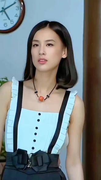 杨子与黄圣依宣布“彻底分开”,17年的婚姻画上句号