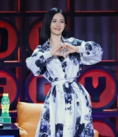 谢娜发文为双胞胎女儿庆生！曝夫妻相处细节，暖心对话彰显高情商